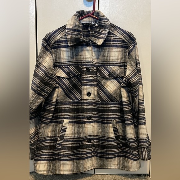 H&M Oversized Shirt Jacket - Picture 4 of 5